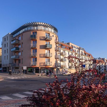 Sunny Apartment In Modrany By Prague Days Esterno foto