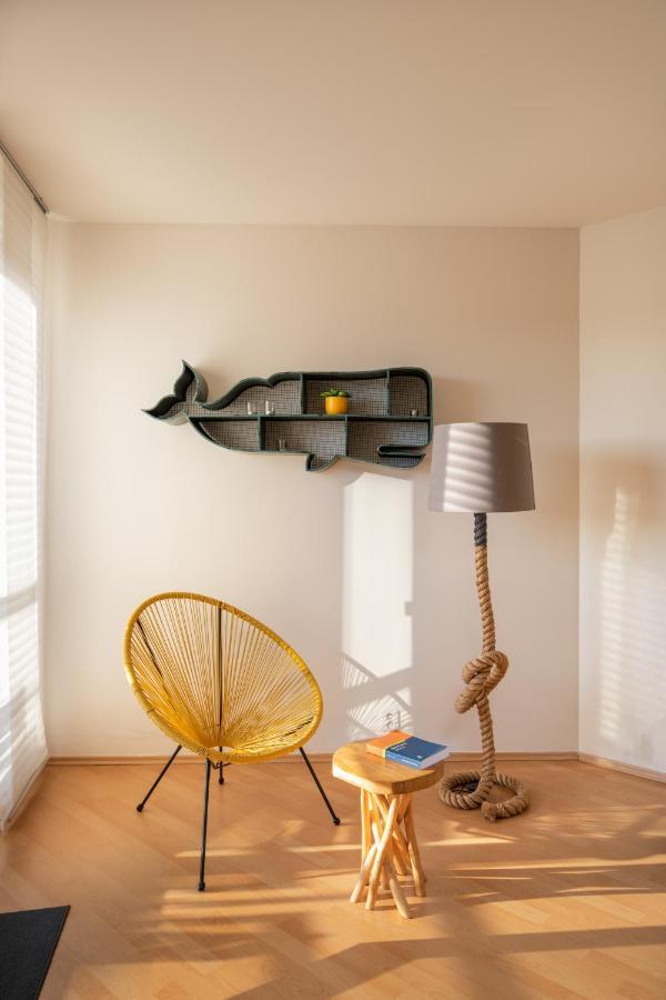 Sunny Apartment In Modrany By Prague Days Esterno foto